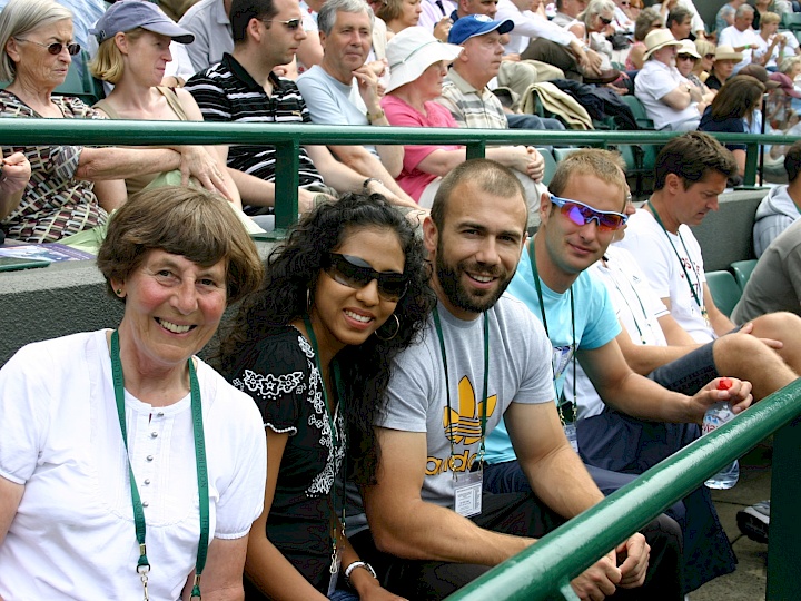 Ivo's team: Corrie Chan, Alsi Karlovic, trainer: Slavan, Coach: Petar